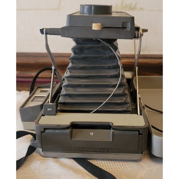 Polaroid Automatic 320 Land Camera Instant Film Vintage - Picture 5 of 16